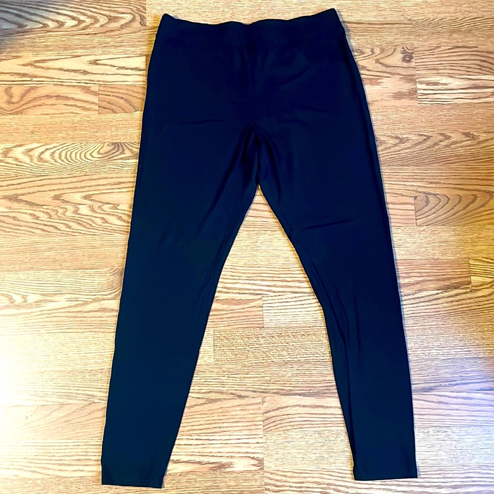 NWOT a new day Black leggings Size L